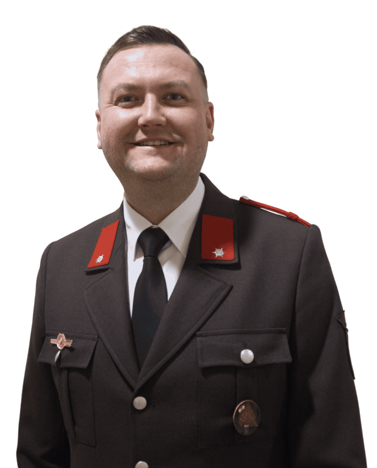 Bild zeigt ein Mitglied der Feuerwehr Fernitz
