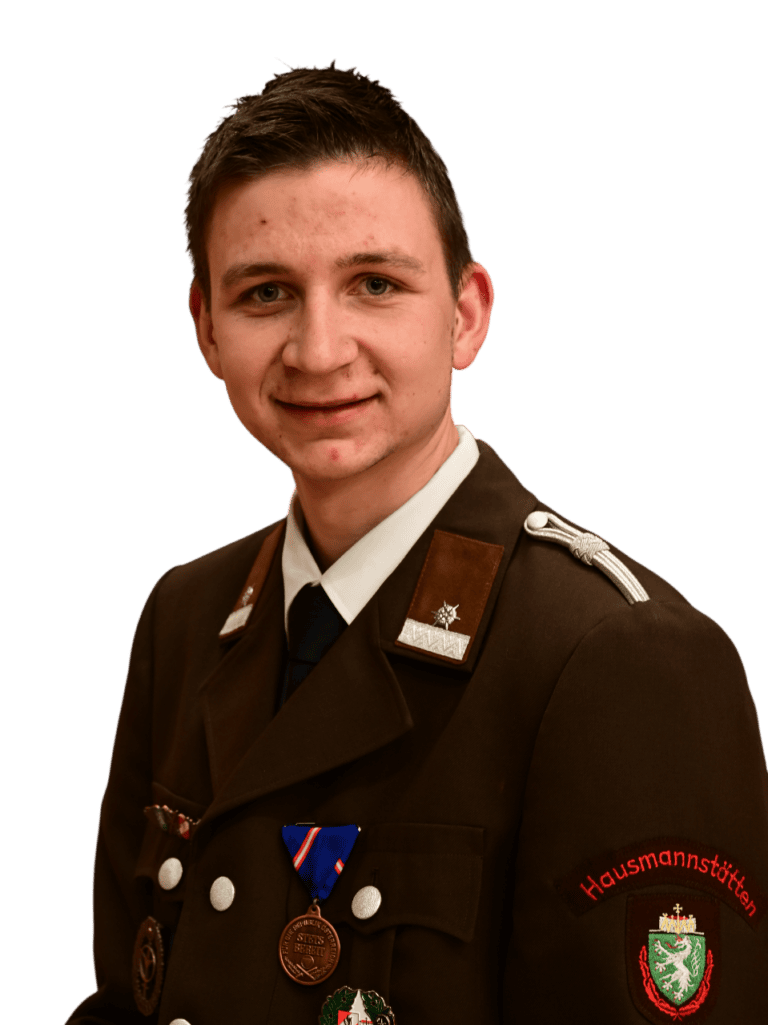 Bild zeigt ein Mitglied der Feuerwehr Fernitz